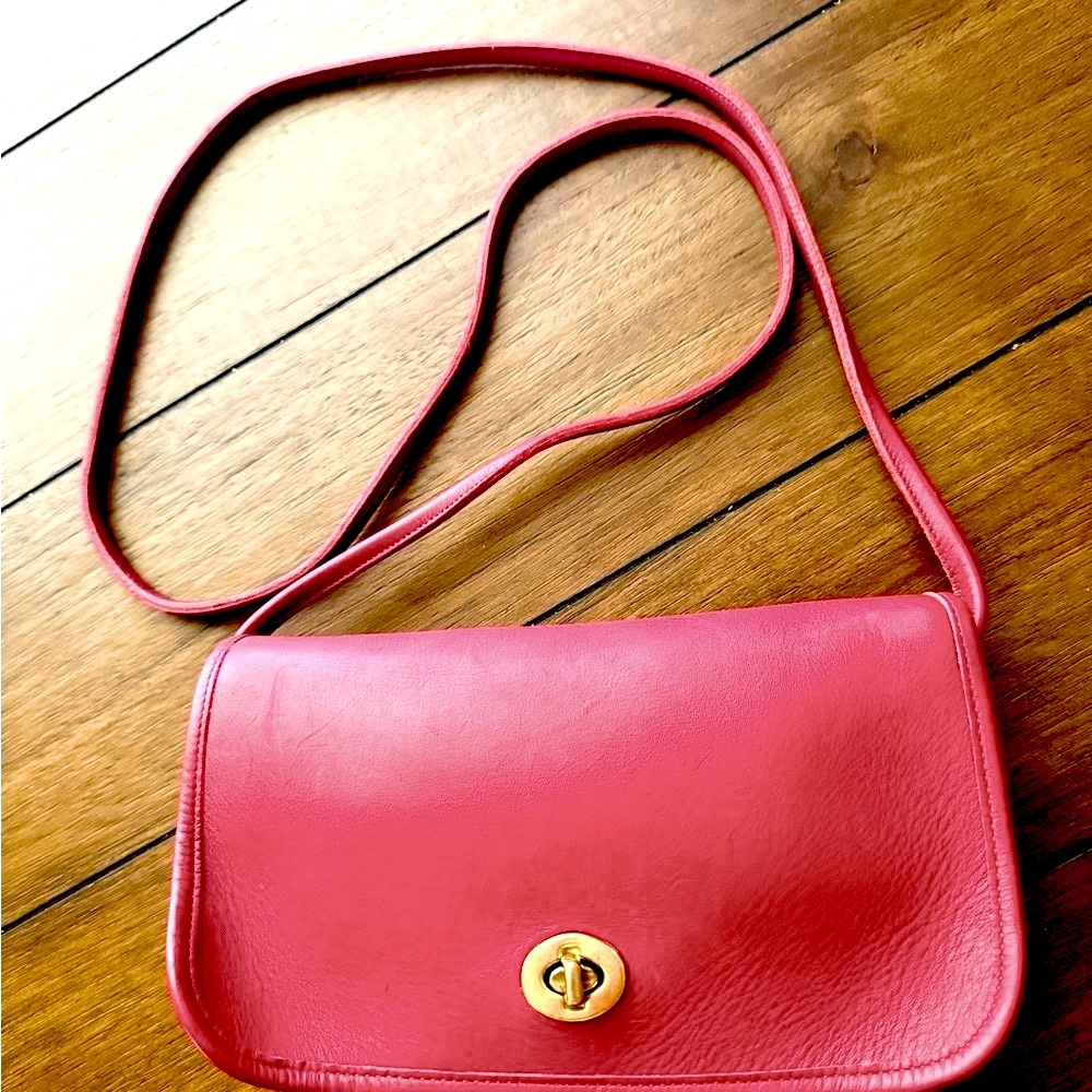 Vintage Coach NYC Crossbody